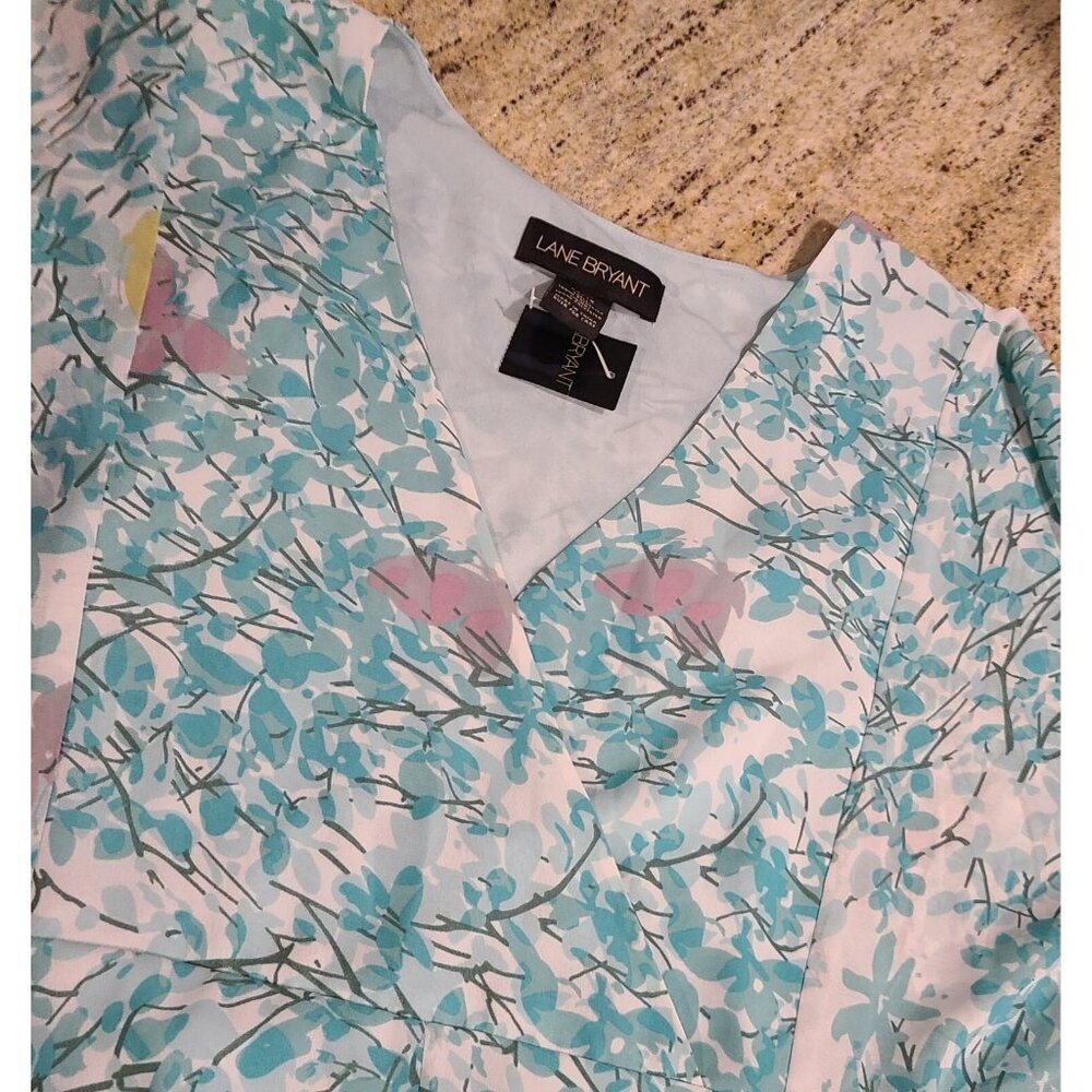 New! Lot of 2 Lane Bryant Sz 14/16 Floral Asymmetrical Hem Blouse & Smocked Tank - Picture 15 of 16